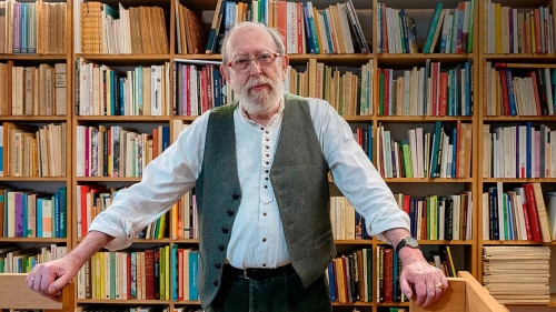 Alain de Benoist_Bibliothèque.jpg