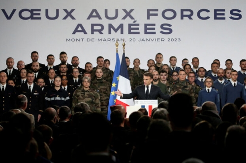 Macron_Armées.jpg