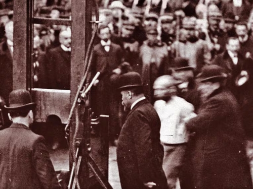 Guillotine_Echafaud.jpg